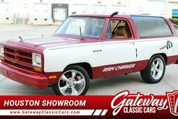 Dodge Ramcharger SUV 1992