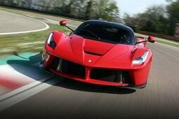 Ferrari LaFerrari Aperta 2017 Rojo