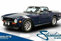 Triumph TR6 Convertible Cabriolet / Roadster 1974 Blu