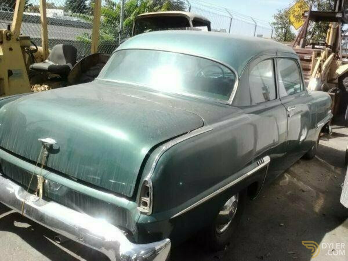 1953 Plymouth Cranbrook, foto 1