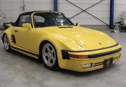 Porsche 911 Convertible Cabriolet / Roadster 1975 Yellow Porsche 911 Convertible Cabriolet / Roadster 1975 Yellow Car for Sale. 290990
