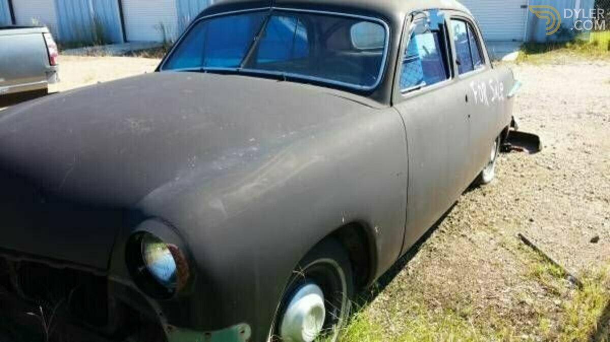 1951 Ford Sedan, foto 1