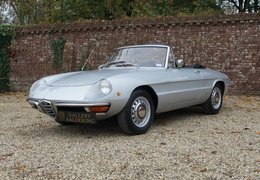 Alfa Romeo Spider Duetto 1750 Veloce Cabriolet / Roadster 1969 Silver Alfa Romeo Spider Duetto 1750 Veloce Cabriolet / Roadster 1969 Silver Car for Sale. 287663