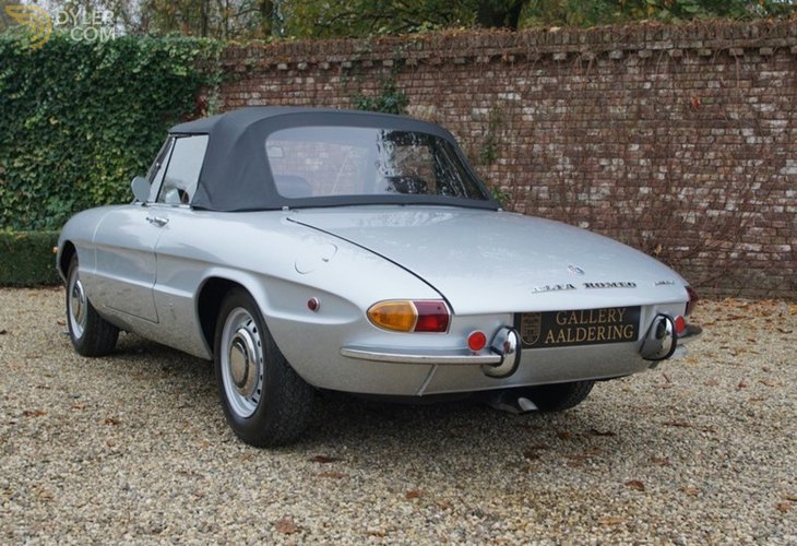 Classic 1969 Alfa Romeo Spider Duetto 1750 Veloce For Sale