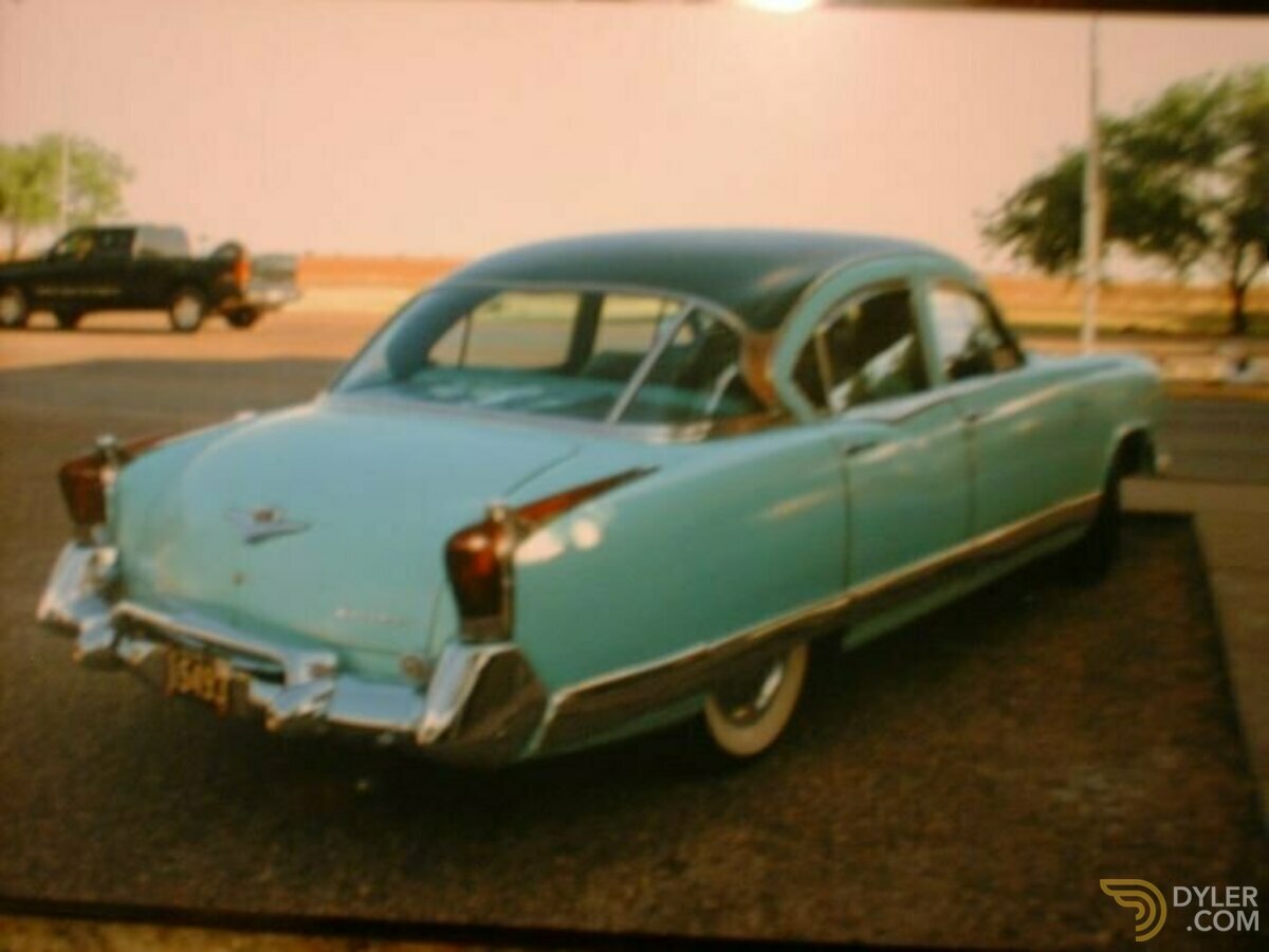 1954 Kaiser Manhattan, foto 3