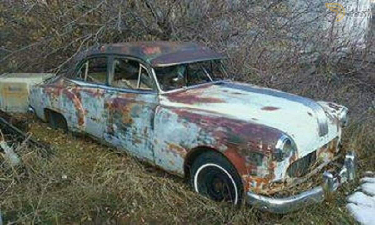 1951 Pontiac Sedan, foto 1
