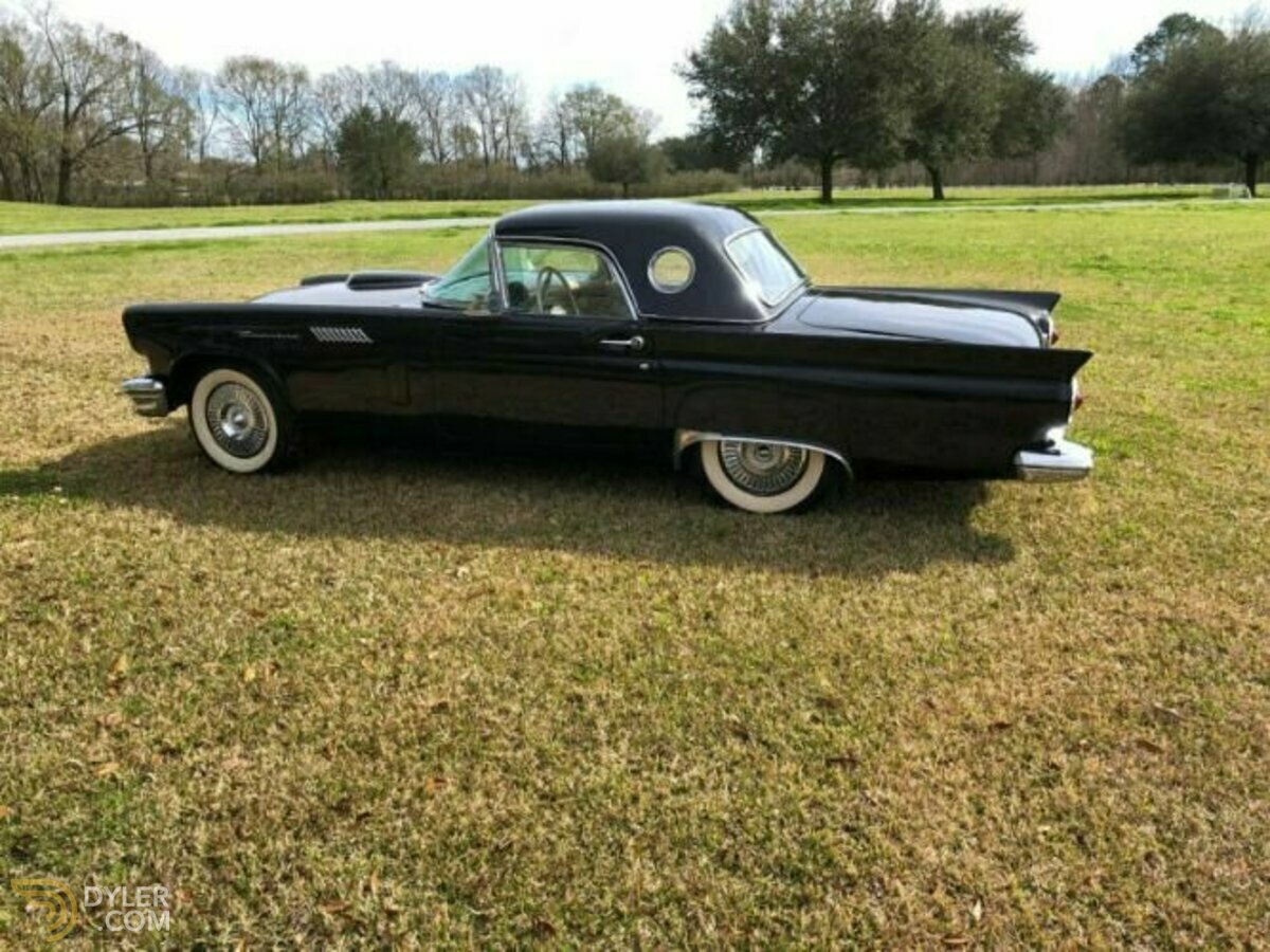 1957 Ford Thunderbird, foto 3