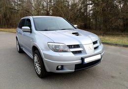 Mitsubishi Outlander Evolander SUV 2004 Silver Mitsubishi Outlander Evolander SUV 2004 Silver Car for Sale. 305043
