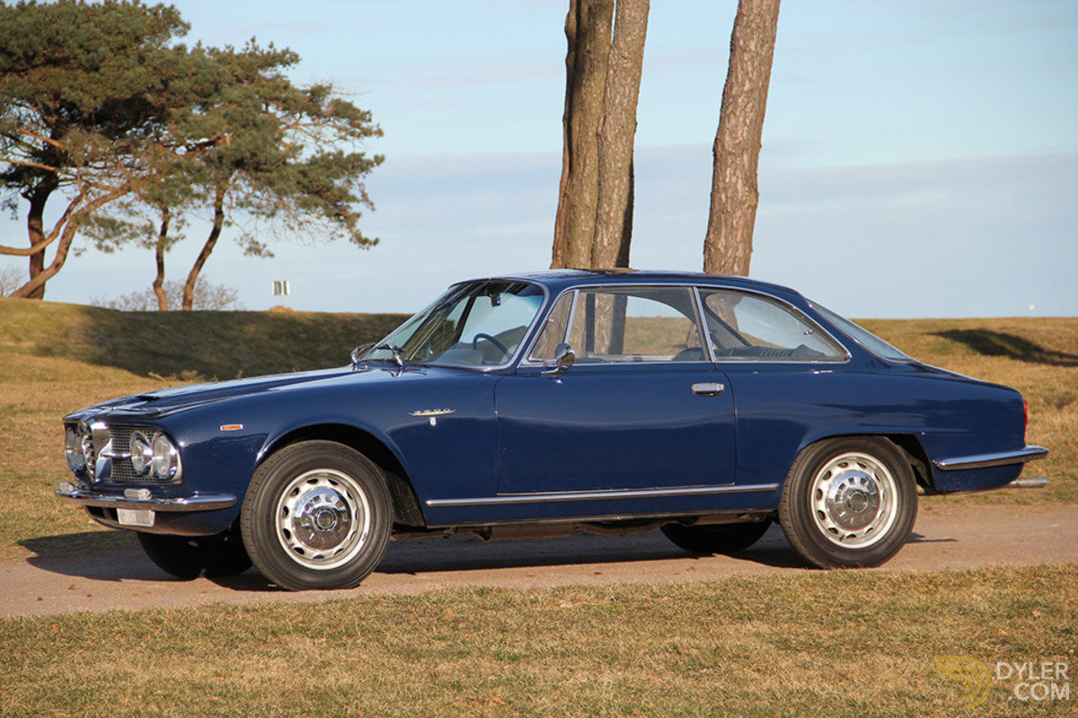 453926 Alfa Romeo 2600 Sprint Coupe 1964 Blue Car for Sale.