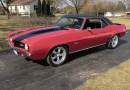 Chevrolet Camaro Z/28 Coupe 1969 Red Chevrolet Camaro Z/28 Coupe 1969 Red Car for Sale. 396995