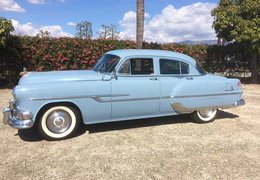 Pontiac Chieftain Deluxe Sedan / Saloon 1953 Blue Pontiac Chieftain Deluxe Sedan / Saloon 1953 Blue Car for Sale. 381659