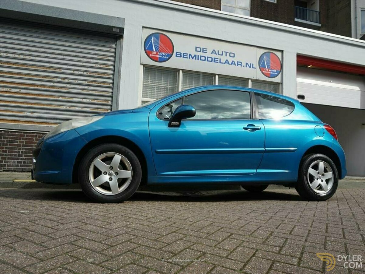 2000 Peugeot 207 1.4 16v XS Pack, foto 3