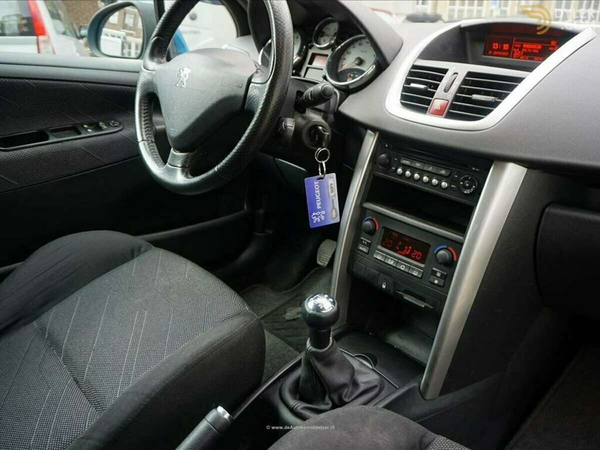 2000 Peugeot 207 1.4 16v XS Pack, foto 8