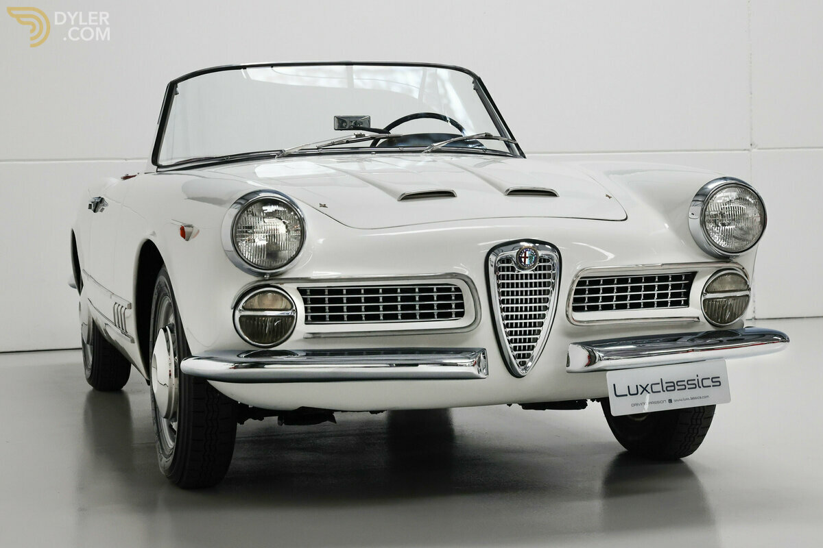 1960 Alfa Romeo 2000 Spider LHD with coachwork by Touring of Milan, foto 6