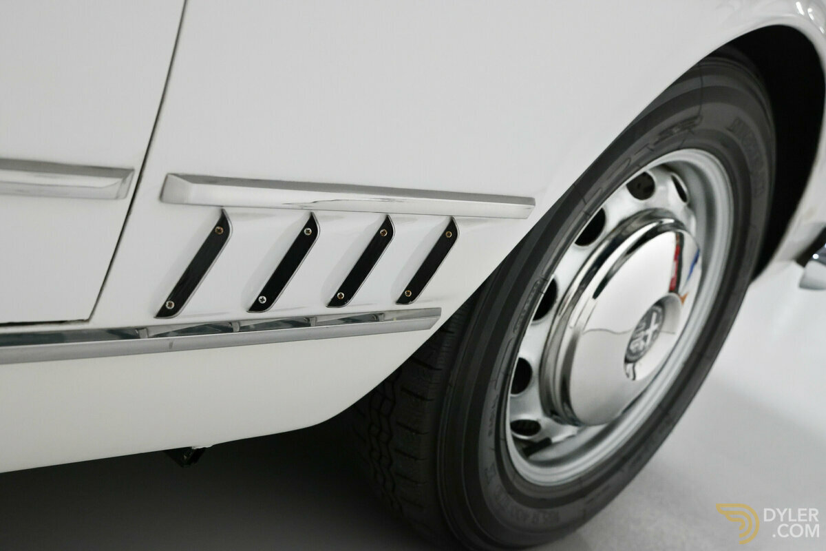 1960 Alfa Romeo 2000 Spider LHD with coachwork by Touring of Milan, foto 12