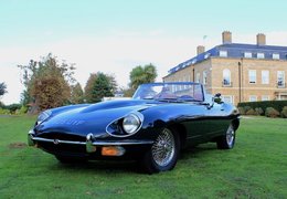 Jaguar E-Type Series 2 Roadster OTS Cabriolet / Roadster 1969 Green Jaguar E-Type Series 2 Roadster OTS Cabriolet / Roadster 1969 Green Car for Sale. 390346