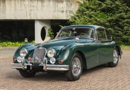 Jaguar XK 150 FHC Coupe 1957 Green Jaguar XK 150 FHC Coupe 1957 Green Car for Sale. 385333