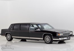 Cadillac DeVille Limousine / Hess and Eisenhardt 1985 Black Cadillac DeVille Limousine / Hess and Eisenhardt 1985 Black Car for Sale. 393013