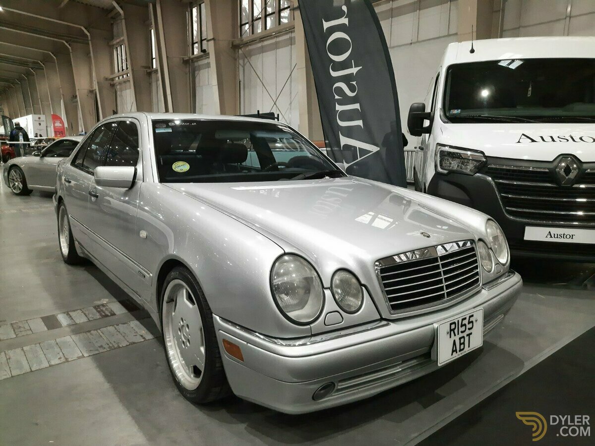 Mercedes-Benz E-Class W 124 Coches Clásicos en Venta | Classic Trader, image size:1200x900