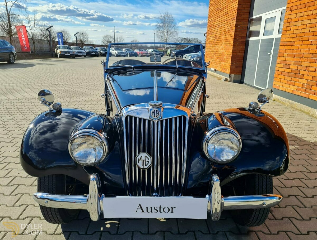 1954 MG TF 2 Door Cabriolet, foto 2
