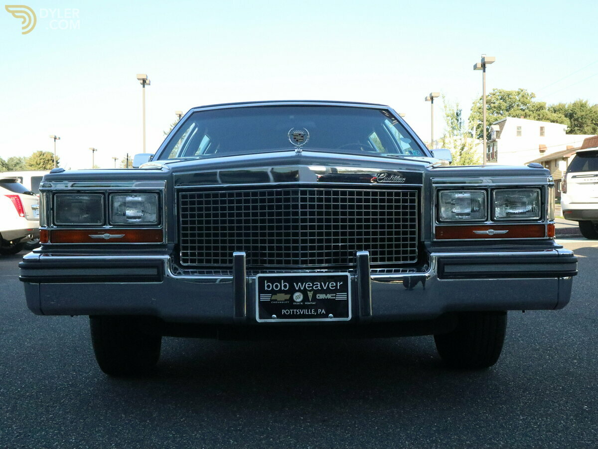1988 Cadillac Brougham Base, foto 3