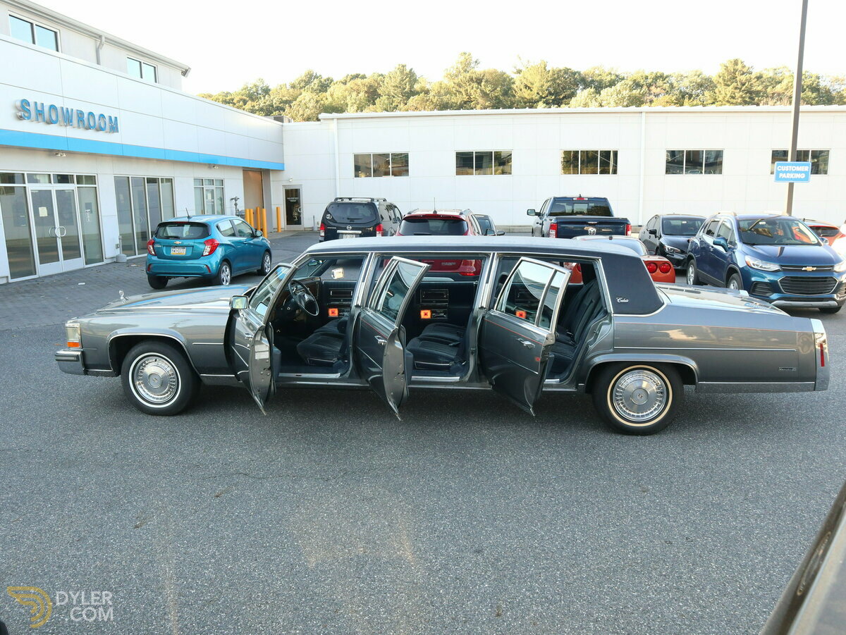 1988 Cadillac Brougham Base, foto 9