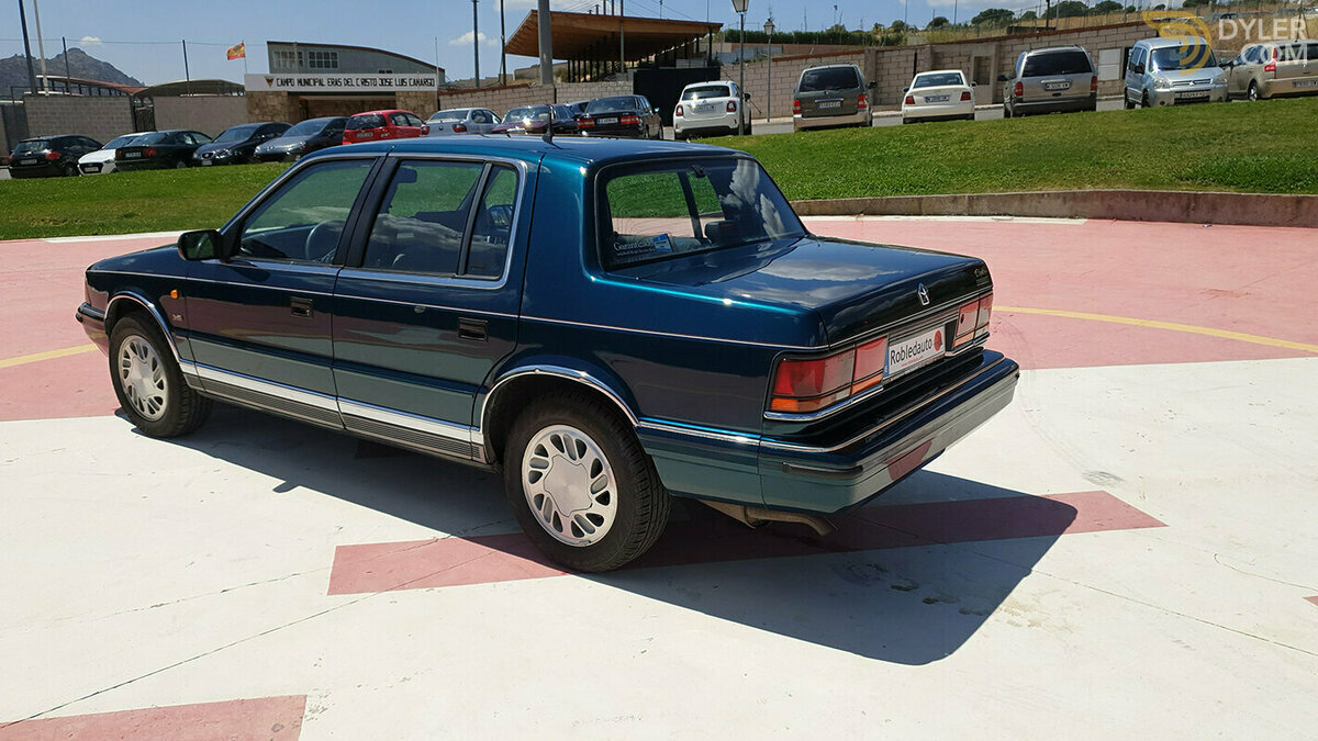 1995 Chrysler Saratoga 3.0 V6 LE, foto 3