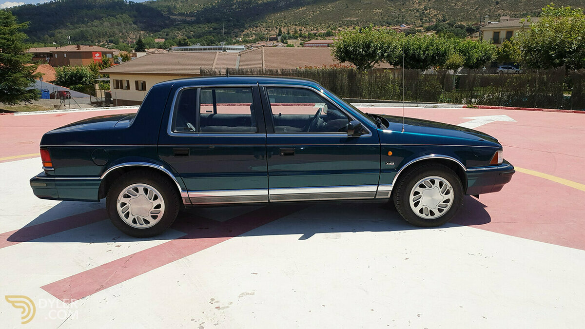 1995 Chrysler Saratoga 3.0 V6 LE, foto 6