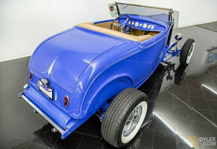Miniature Solido 1/18 - Ford V8 Roadster Cabriolet - Bleu Et Noir - Occasion, Sans Boîte