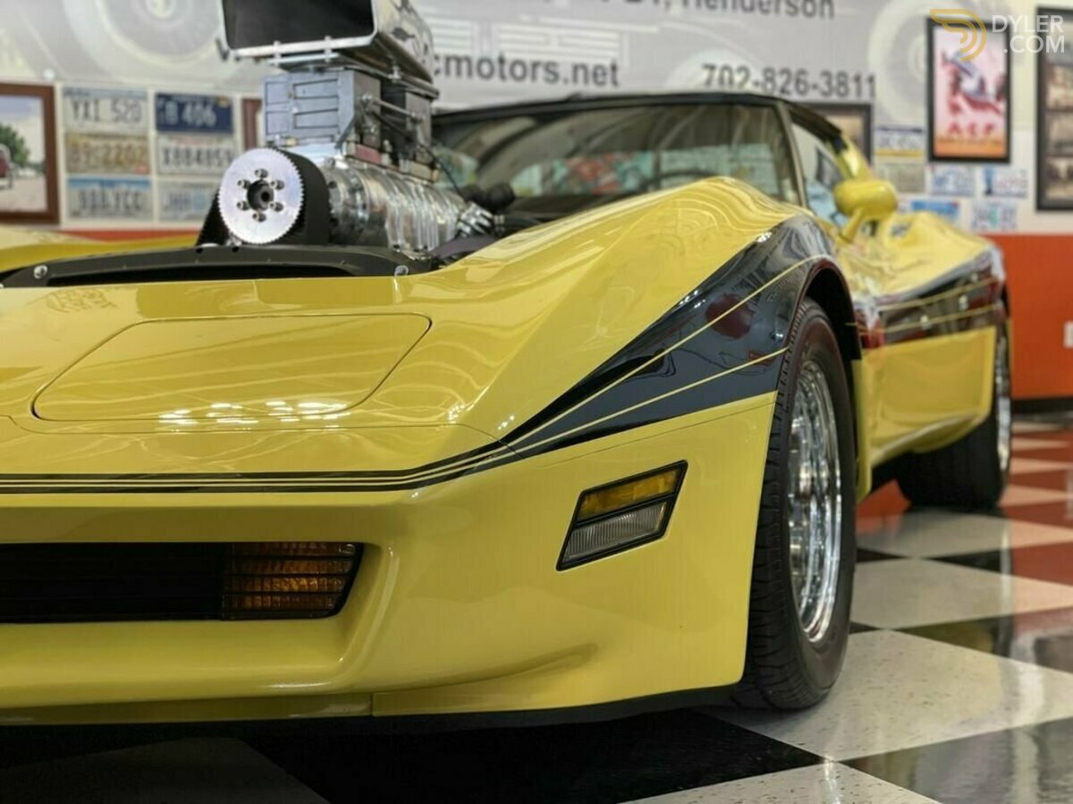 1977 Chevrolet Corvette, foto 3