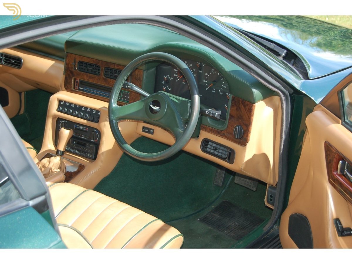 1991 Aston Martin Virage, foto 6
