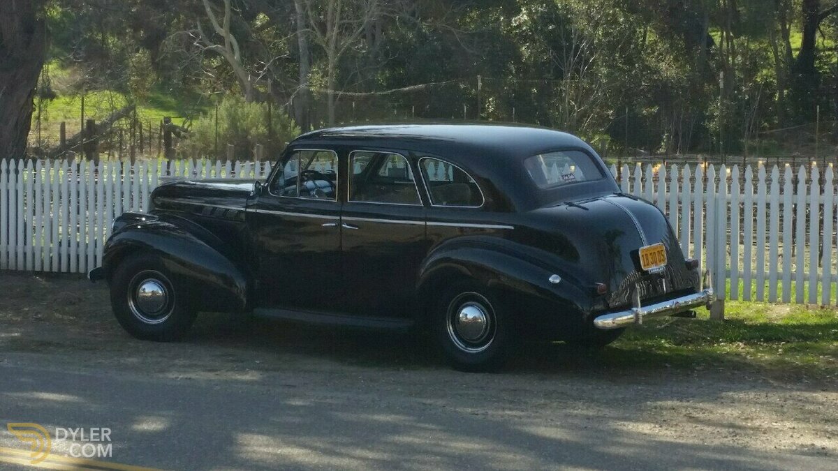 1940 Pontiac Sedan Deluxe, foto 3