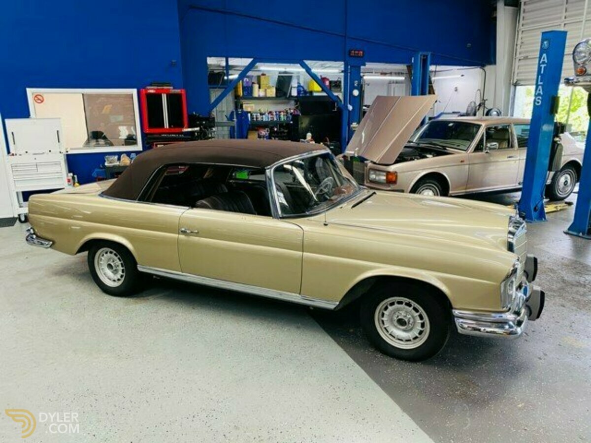 1989 Mercedes-Benz 220 SE 2 Door Cabriolet, foto 4