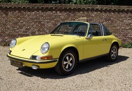 Porsche 911 2.0 S Targa Coupe 1969 Yellow Porsche 911 2.0 S Targa Coupe 1969 Yellow Car for Sale. 262728