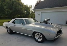 Chevrolet Camaro Coupe 1969 Silver Chevrolet Camaro Coupe 1969 Silver Car for Sale. 418128