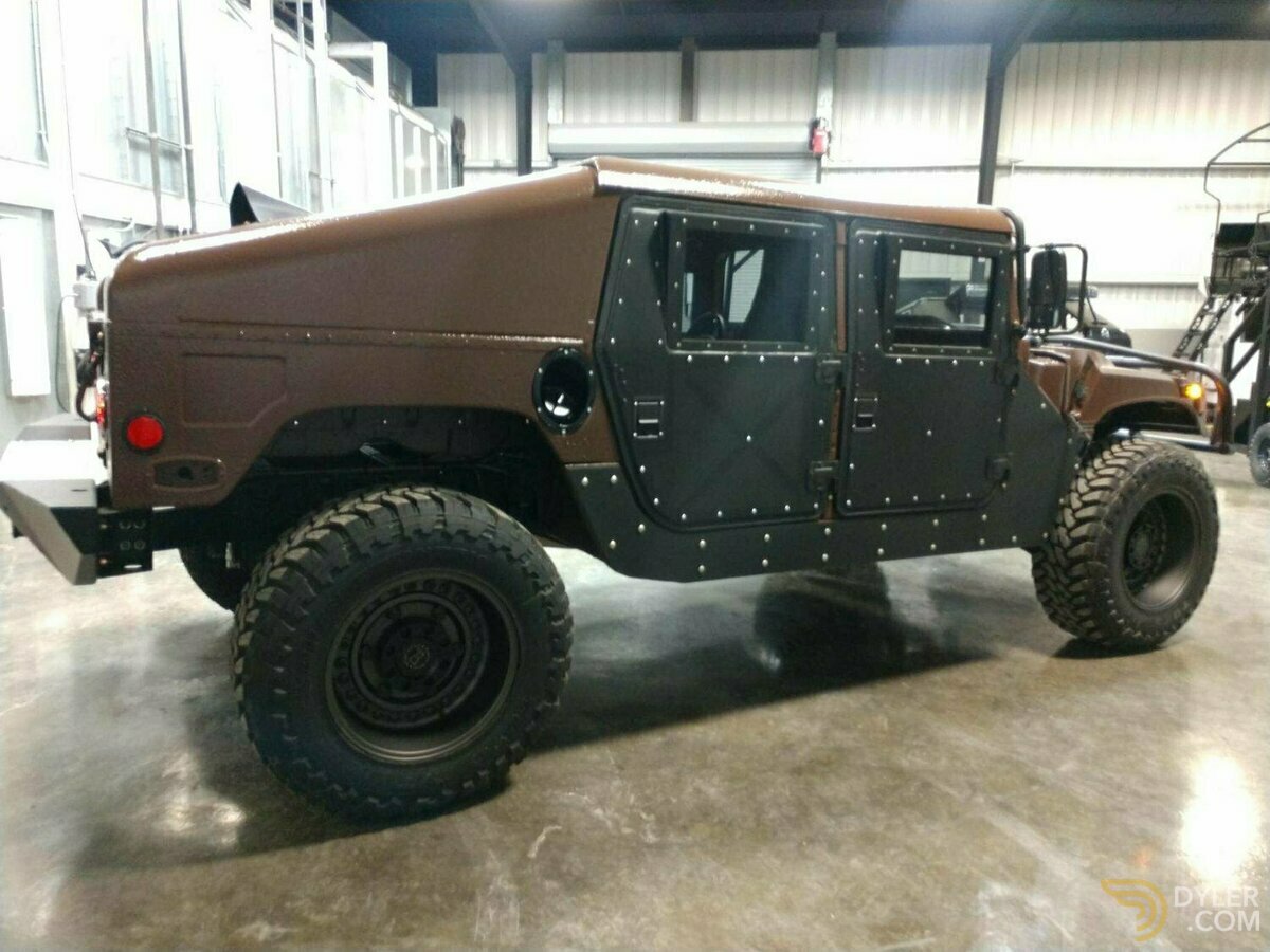 1992 AM General Humvee M1045A2, foto 2