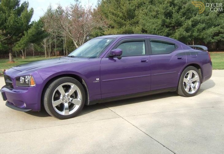 Dodge Charger Daytona Purple