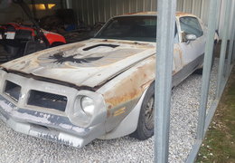 Pontiac Firebird Trans Am Coupe Coupe 1976 Silver Pontiac Firebird Trans Am Coupe Coupe 1976 Silver Car for Sale. 372534