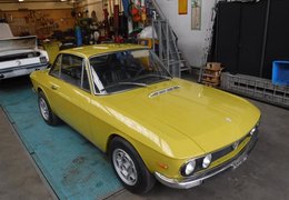 Lancia Fulvia 1.3 Rally S Coupe 1975 Yellow Lancia Fulvia 1.3 Rally S Coupe 1975 Yellow Car for Sale. 469754
