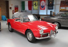 Alfa Romeo Giulia Spider Veloce Cabriolet / Roadster 1964 Red Alfa Romeo Giulia Spider Veloce Cabriolet / Roadster 1964 Red Car for Sale. 372981