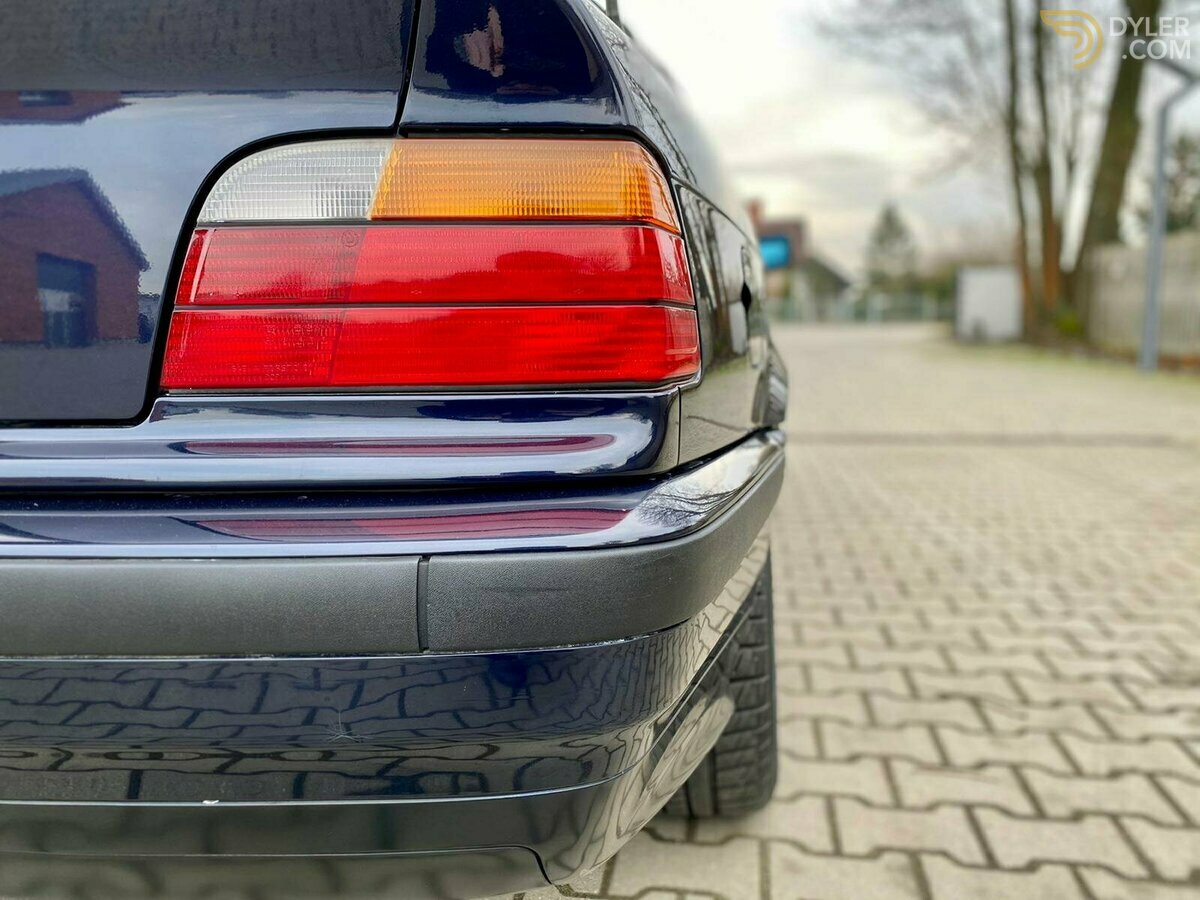 1998 BMW 318i Series 3, foto 6