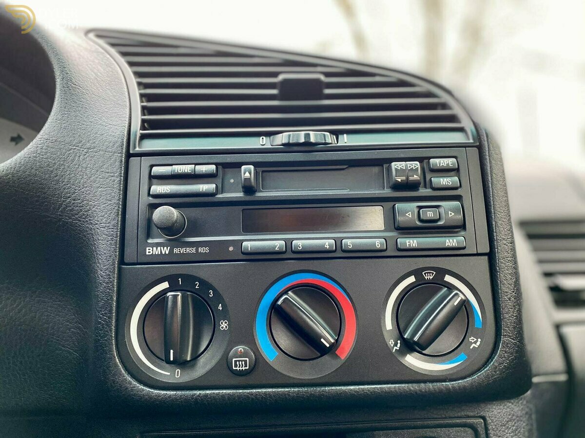 1998 BMW 318i Series 3, foto 12