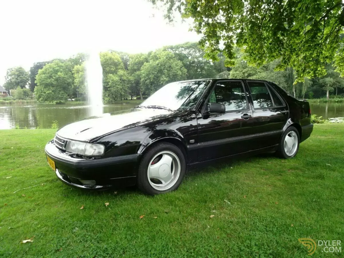 large_classic-saab-9000-cs- 