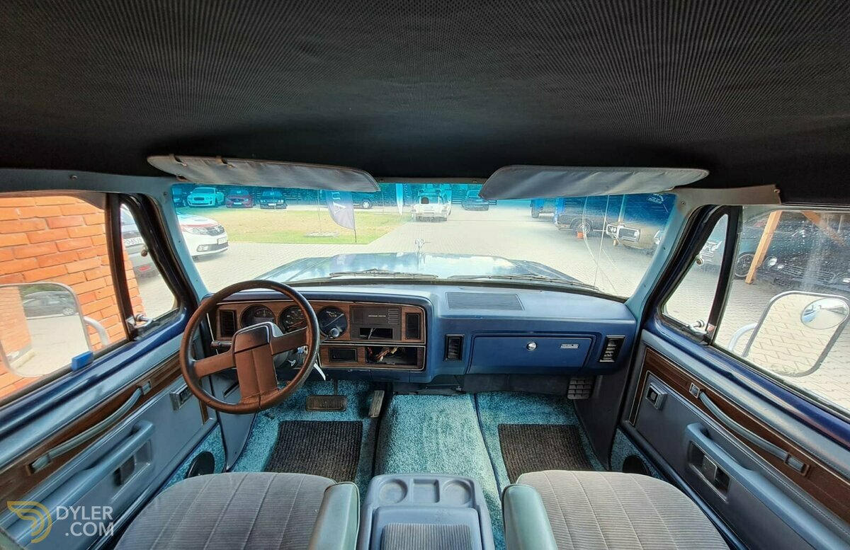 1985 Dodge Ram Charger 150 Royal SE, foto 3