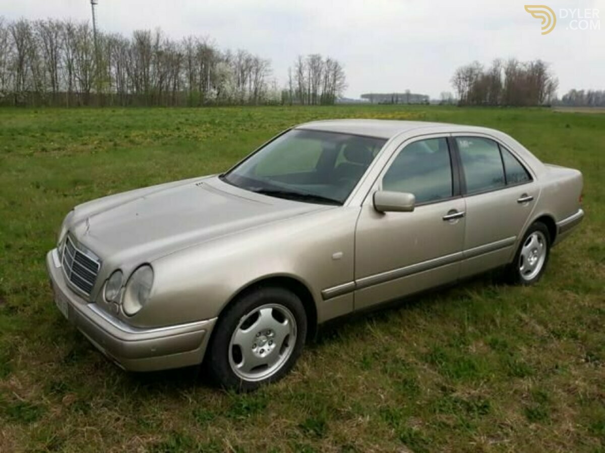 1999 Mercedes-Benz E 320 V6 cat 4Matic Elegance, foto 3
