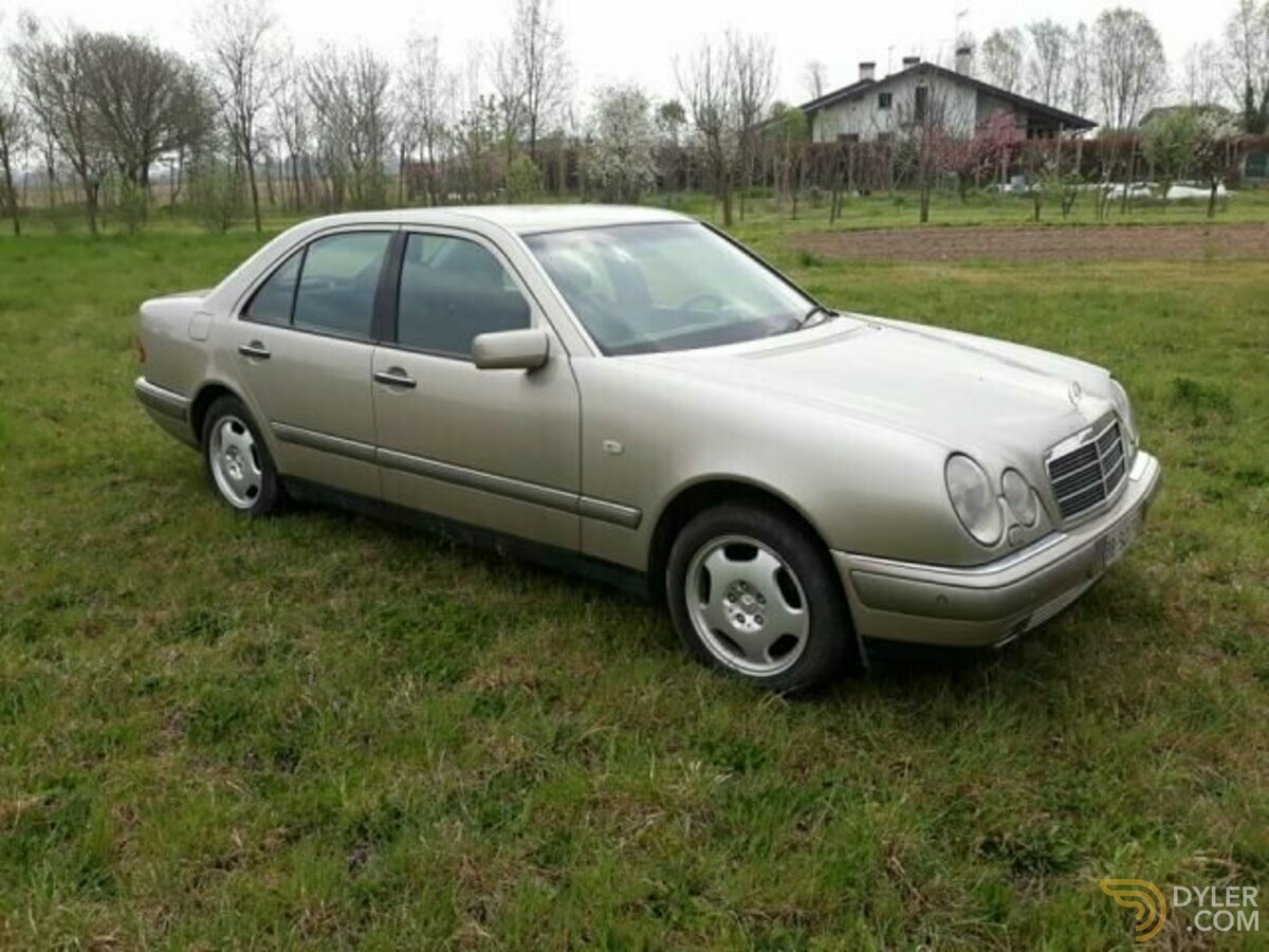 1999 Mercedes-Benz E 320 V6 cat 4Matic Elegance, foto 12