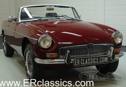 MG MGB Cabrio Damask Red Cabriolet / Roadster 1977 Red MG MGB Cabrio Damask Red Cabriolet / Roadster 1977 Red Car for Sale. 265204