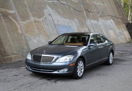 Mercedes-Benz S 550 Sedan / Saloon 2007 Grey Mercedes-Benz S 550 Sedan / Saloon 2007 Grey Car for Sale. 236656