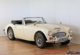 Austin-Healey 3000 Mk III BJ8 Cabriolet / Roadster 1966 White Austin-Healey 3000 Mk III BJ8 Cabriolet / Roadster 1966 White Car for Sale. 236877