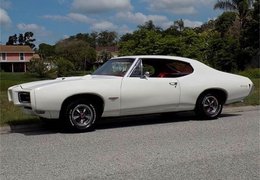 Pontiac GTO Coupe 1968 White Pontiac GTO Coupe 1968 White Car for Sale. 238771